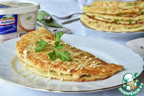 Сырная курочка в кабачковых блинчиках