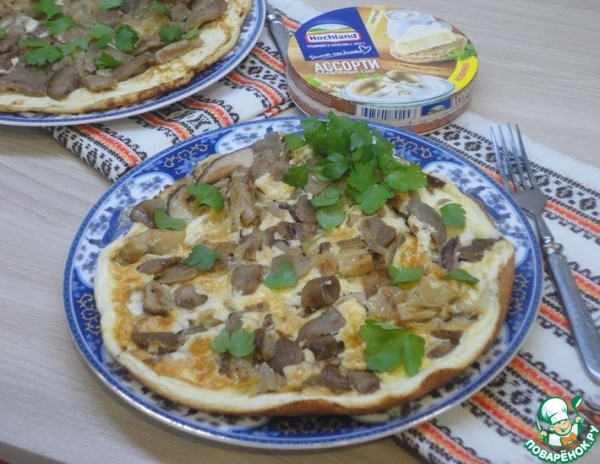 Сырный омлет с грибами