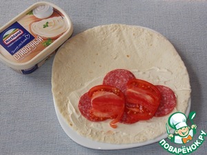 Сытная тортилья с сыром и колбасой Сытная тортилья с сыром и колбасой