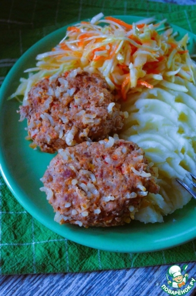 Тефтели из индейки с рисом Тефтели из индейки с рисом