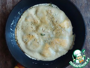 Тортилья с яйцами, сыром и помидорами