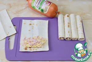 Трубочки с сыром и колбасой Трубочки с сыром и колбасой