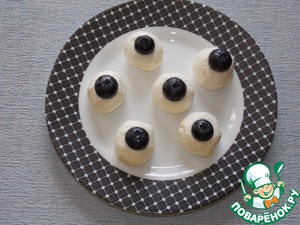 Творожные шарики с белым шоколадом