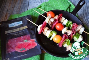 Закуска-перекус на шпажках Закуска-перекус на шпажках