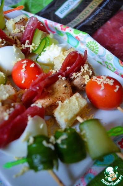 Закуска-перекус на шпажках Закуска-перекус на шпажках