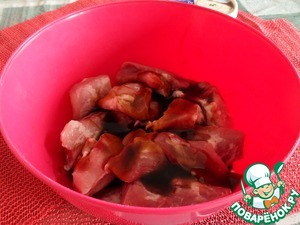 Запеченная свинина с перцем