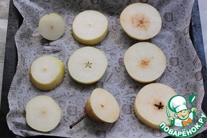 Запеченные груши с творожным сыром