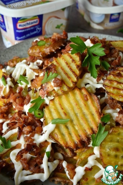 Запеченный картофель с сыром и чили