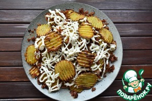 Запеченный картофель с сыром и чили