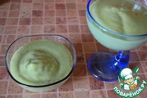 Зелёный пудинг "Крокодильчик" Зелёный пудинг "Крокодильчик"