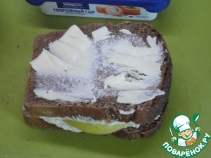 Жареный сэндвич с яблоком Жареный сэндвич с яблоком