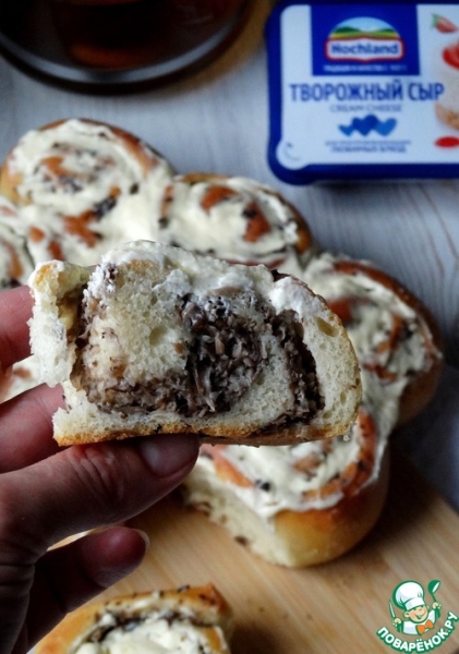 Булочки с грибами под сырной глазурью Булочки с грибами под сырной глазурью