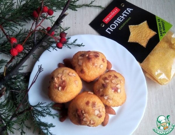 Кукурузные кексы из поленты с миндалём Кукурузные кексы из поленты с миндалём