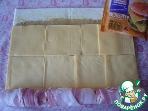 Слоеные рулетики с плавленым сыром