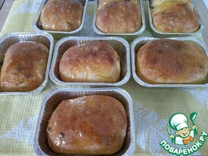 Булочки тыквенные с кукурузной полентой и клюквой