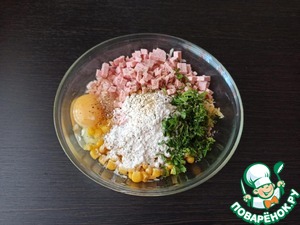 Оладьи с колбасой и кукурузой Оладьи с колбасой и кукурузой