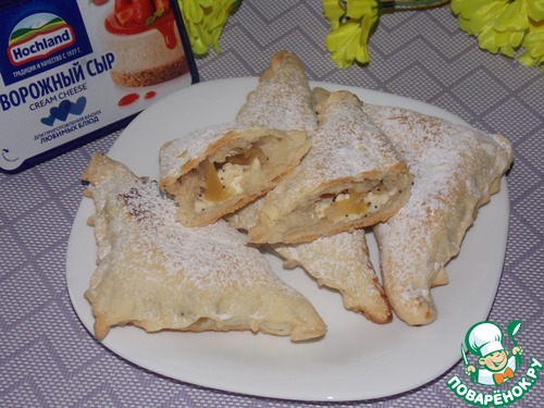 Слойки с творожным сыром и яблоками Слойки с творожным сыром и яблоками