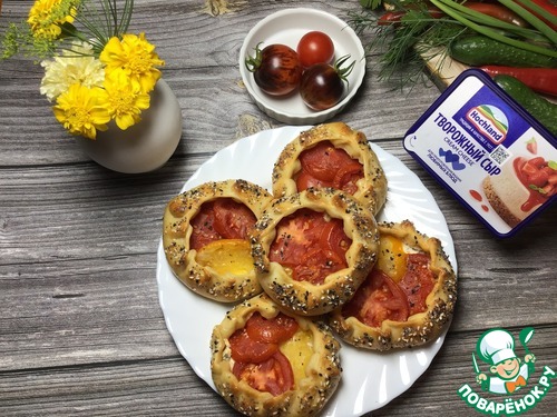 Галеты с помидорами