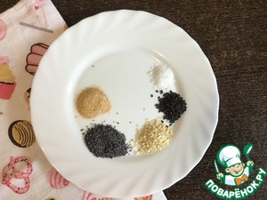 Галеты с помидорами