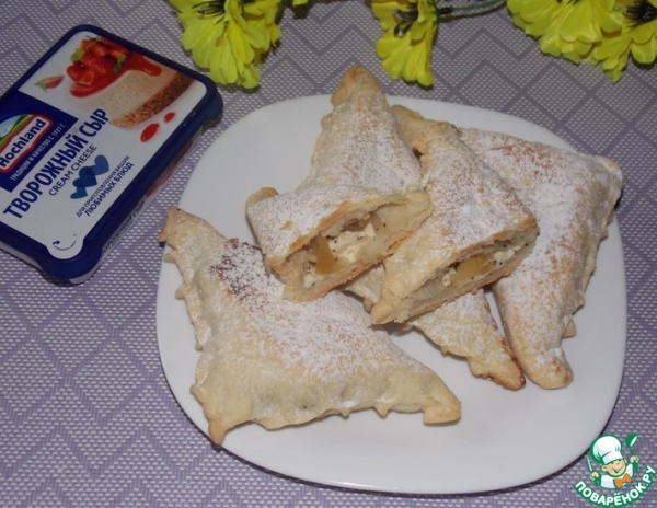 Слойки с творожным сыром и яблоками Слойки с творожным сыром и яблоками