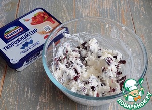 Пирог с творожным сыром и клюквой Пирог с творожным сыром и клюквой