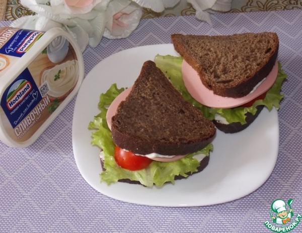 Бутерброд "Бородинский" с сыром Бутерброд "Бородинский" с сыром