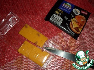 Бутерброд с яичным блином и сыром