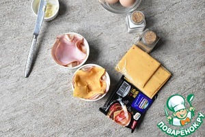 Быстрые чашки с яйцом и сыром