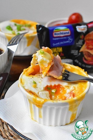 Быстрые чашки с яйцом и сыром