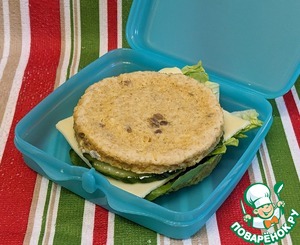 Булочка из отрубей в микроволновке Булочка из отрубей в микроволновке