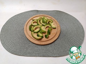 Вафли цельнозерновые с авокадо Вафли цельнозерновые с авокадо