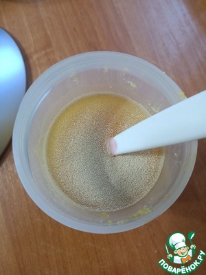 Булочки тыквенные с кукурузной полентой и клюквой