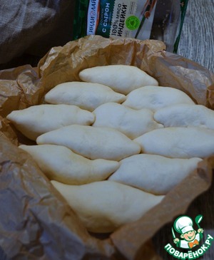 Разборный пирог с сосисками и овощами