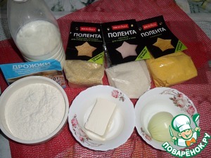 Булочки с полентой и жареным луком