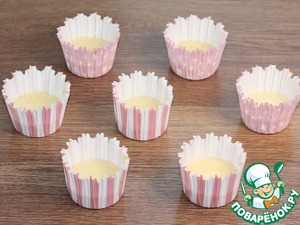 Кекс с кремом из творожного сыра