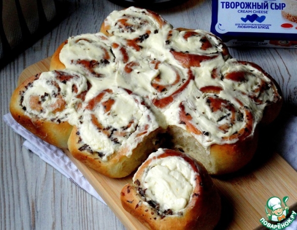 Булочки с грибами под сырной глазурью Булочки с грибами под сырной глазурью