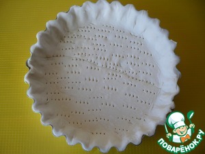 Слоеный пирог с беконом и ветчиной