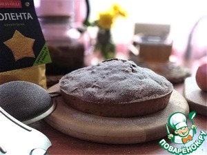 Заливной яблочный пирог с кукурузной полентой