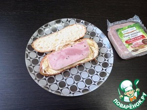 Горячий бутерброд с индейкой и шампиньонами Горячий бутерброд с индейкой и шампиньонами