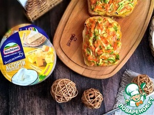 Горячий бутерброд с кабачком и морковью