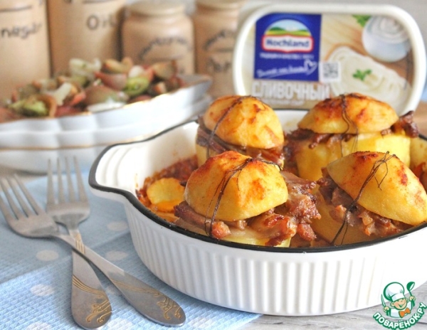 Картофель, фаршированный мясом и сыром