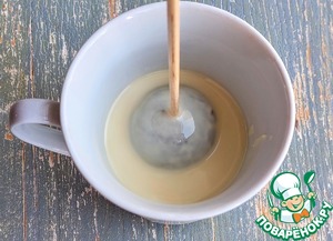 Кейк-попсы с вареной сгущенкой