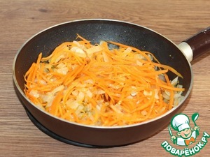 Классические голубцы с сырным соусом