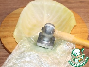 Классические голубцы с сырным соусом