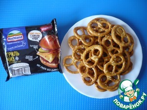 Крендели запеченные с плавленым сыром "Хохланд"