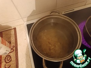 Лапша со сметаной, грибами и сыром