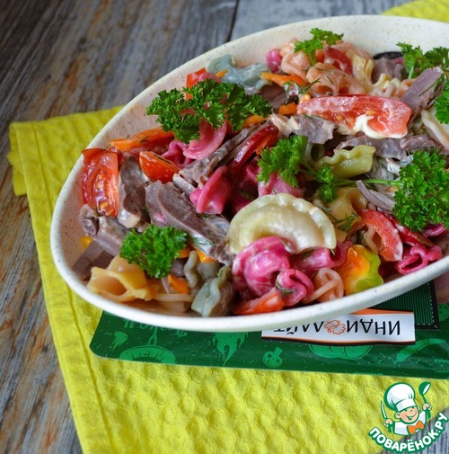 Макаронный салат с сердцем индейки Макаронный салат с сердцем индейки