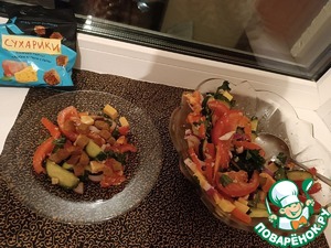 "Мяучка" Лёгкий салат с помидорами и огурцами