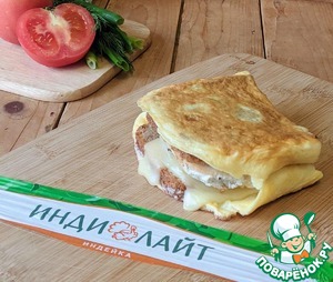 Омлетный сэндвич с индейкой Омлетный сэндвич с индейкой