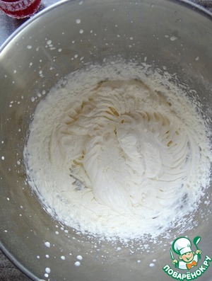 Пирожное "Корзинка" с сырно-сливочным кремом Пирожное "Корзинка" с сырно-сливочным кремом